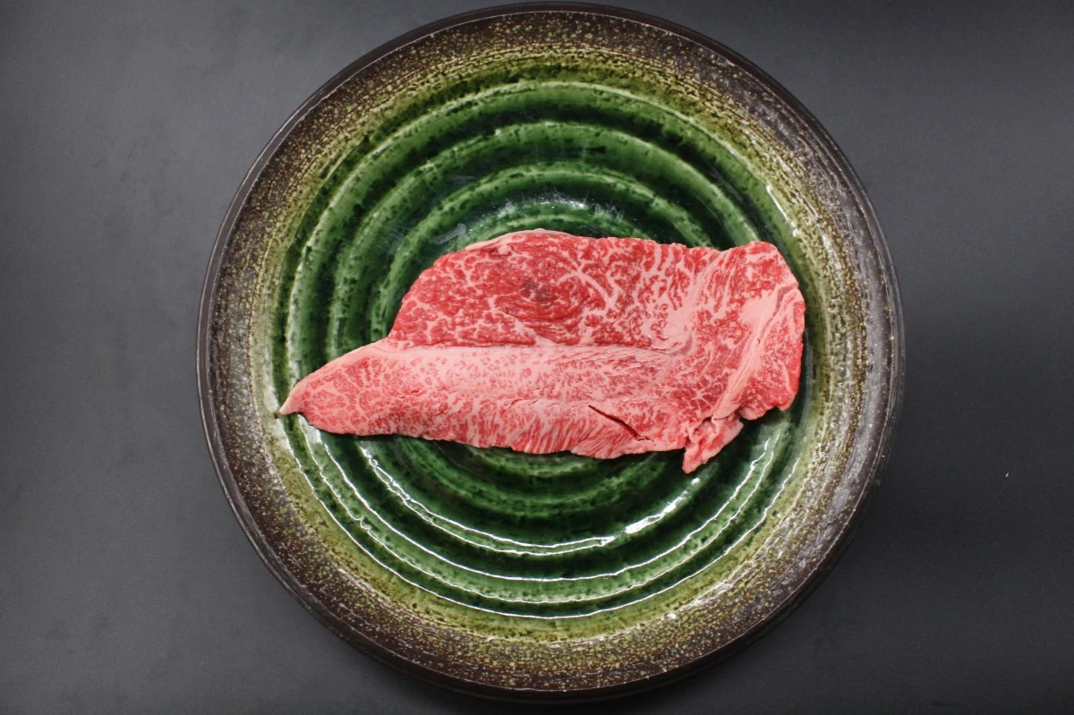 【現品限り】近江牛訳あり塊肉350ｇ