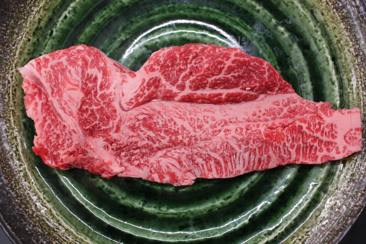 【現品限り】近江牛訳あり塊肉400ｇ