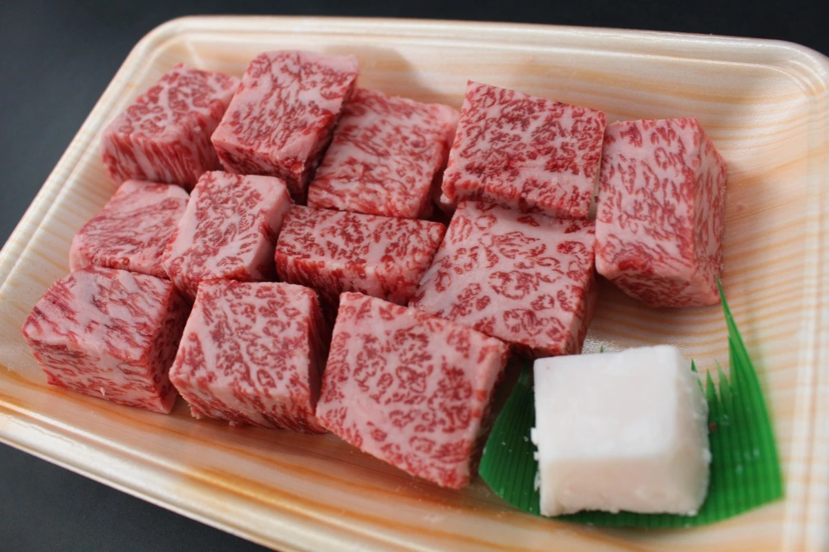 【数量限定】サーロインサイコロステーキ 300g