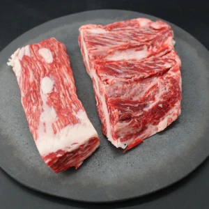 【現品限り】近江牛三角バラ塊肉2点セット合計480g　【煮込み用】