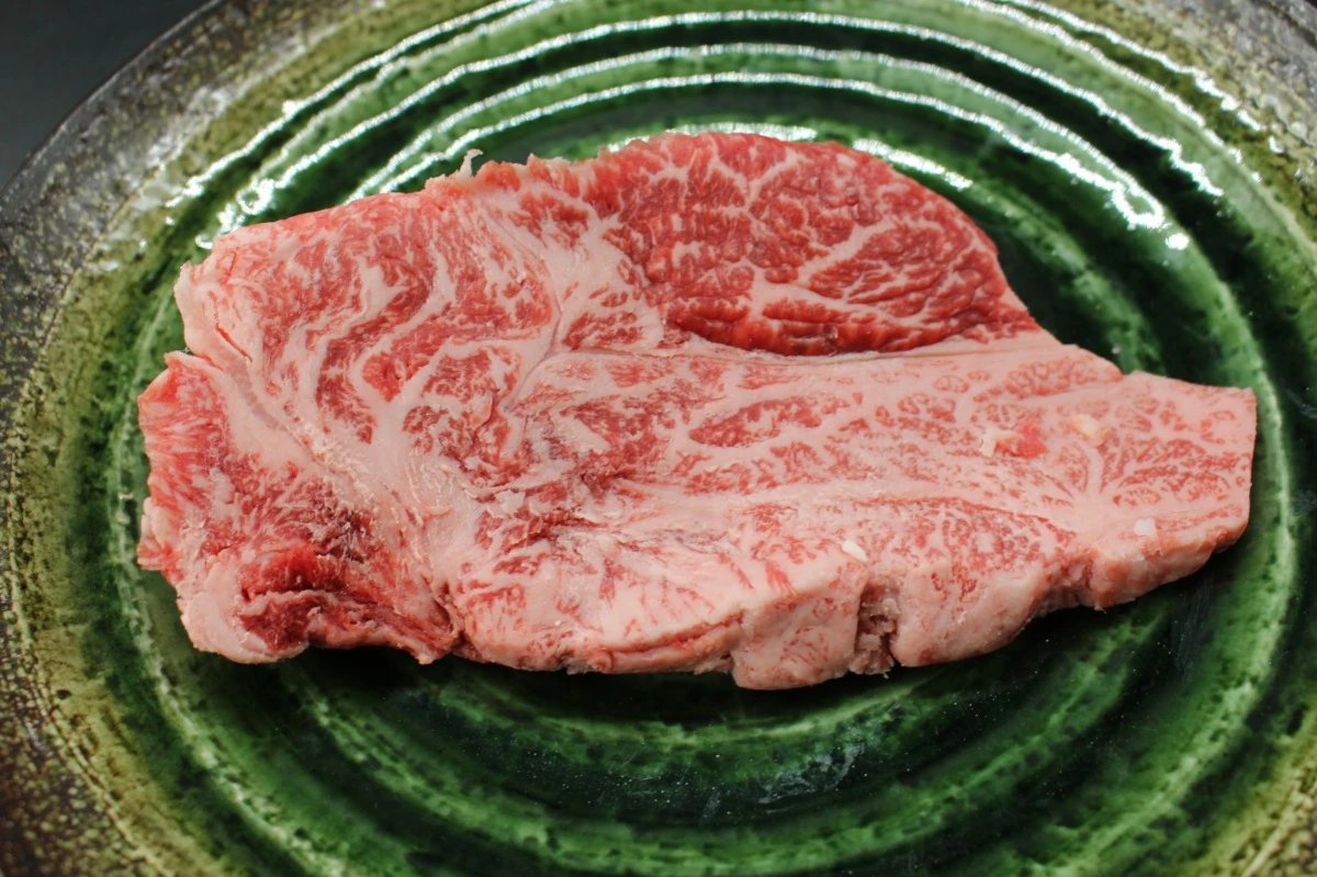 【現品限り】近江牛訳あり塊肉360ｇ