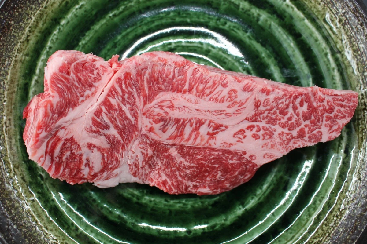 【現品限り】近江牛訳あり塊肉550ｇ