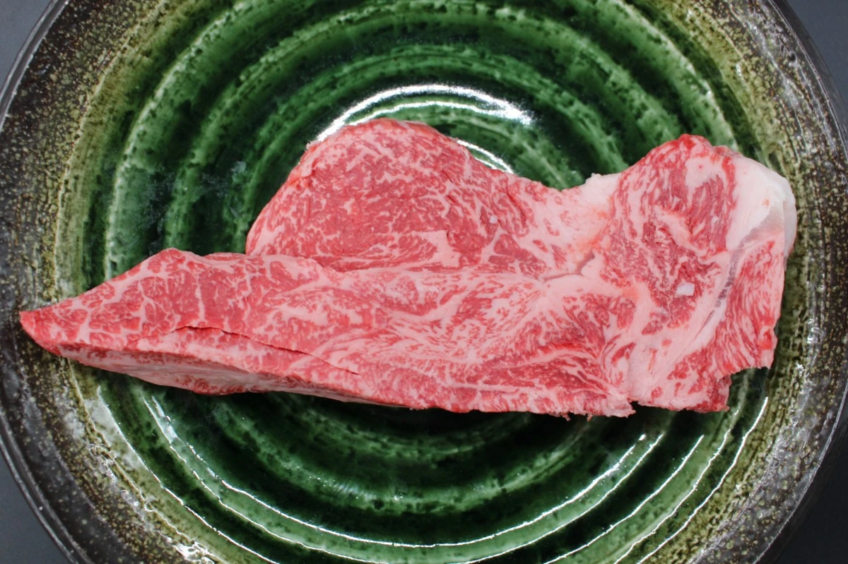 【現品限り】近江牛訳あり塊肉470ｇ