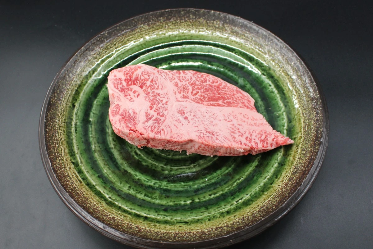 【現品限り】近江牛訳あり塊肉490ｇ