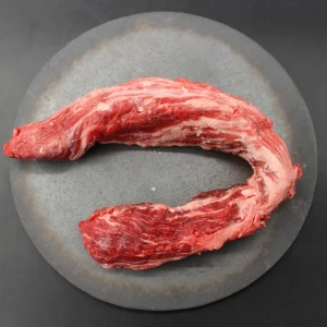 【肉の日】近江牛ネック塊肉554g【煮込み用】