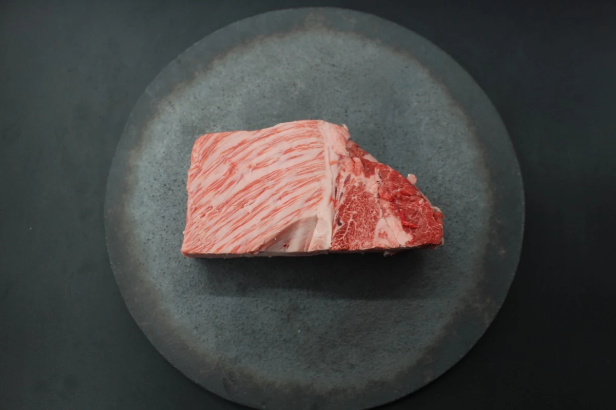 【肉の日】近江牛ザブトン塊肉513g【超希少・高級部位】