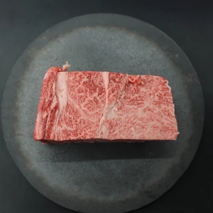 【肉の日】近江牛ザブトン塊肉694g【超希少・高級部位】