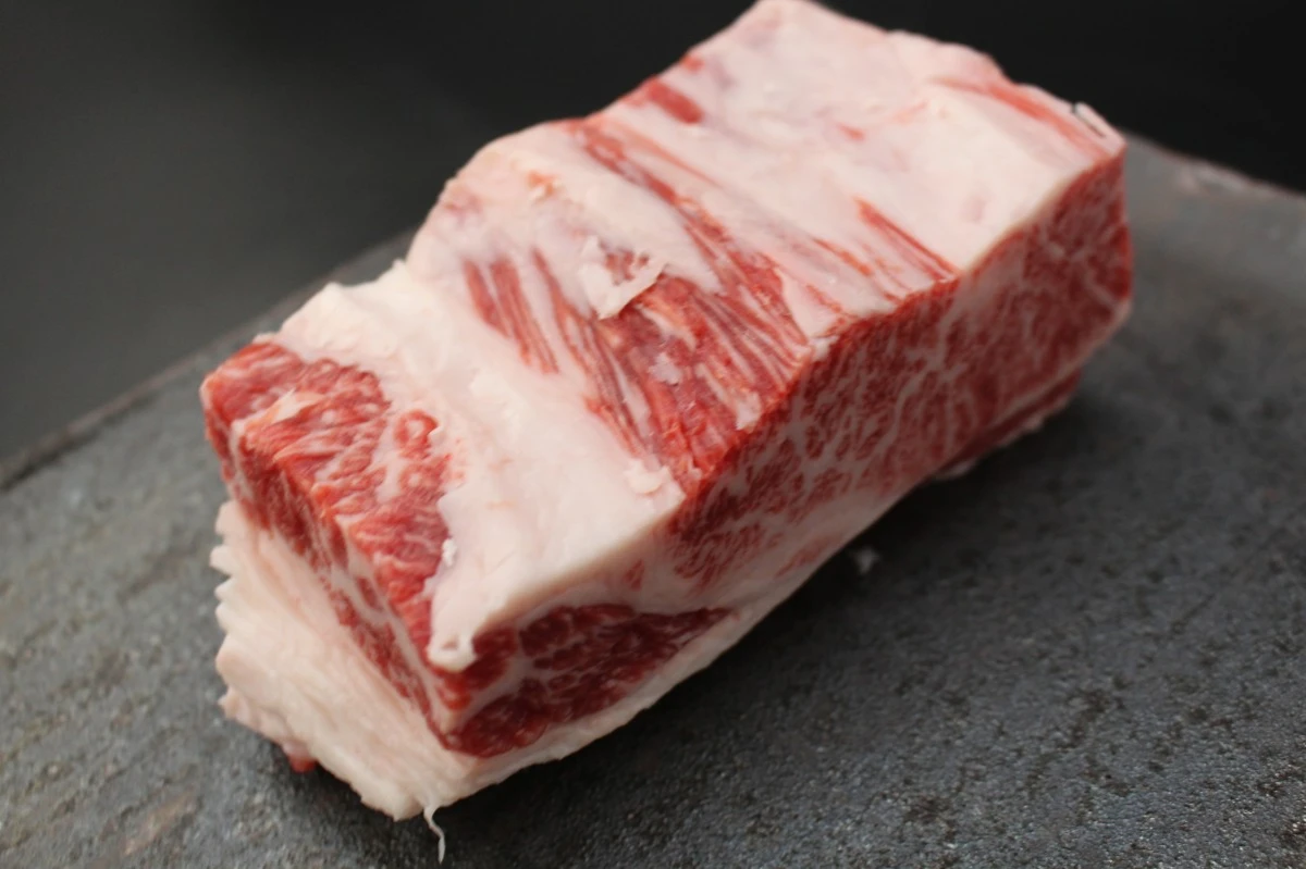 【肉の日】近江牛特上バラ塊肉463g【希少部位】