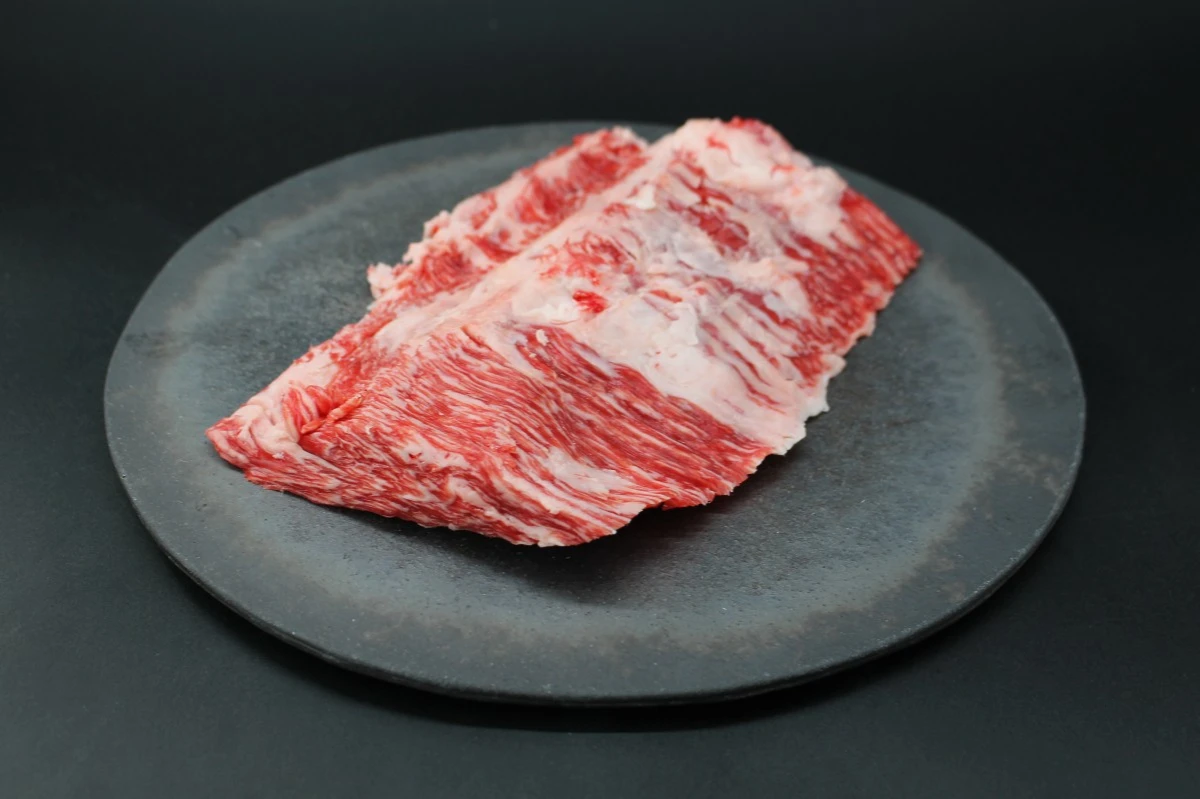 【肉の日】近江牛インサイドスカート(バラ)塊肉477g【希少部位】