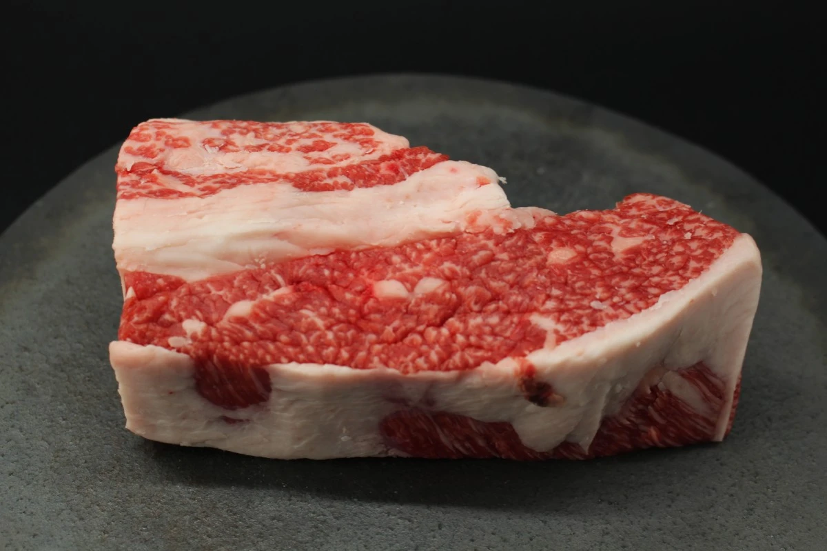 【肉の日】近江牛ヘッド(バラ)塊肉497g【煮込み用】