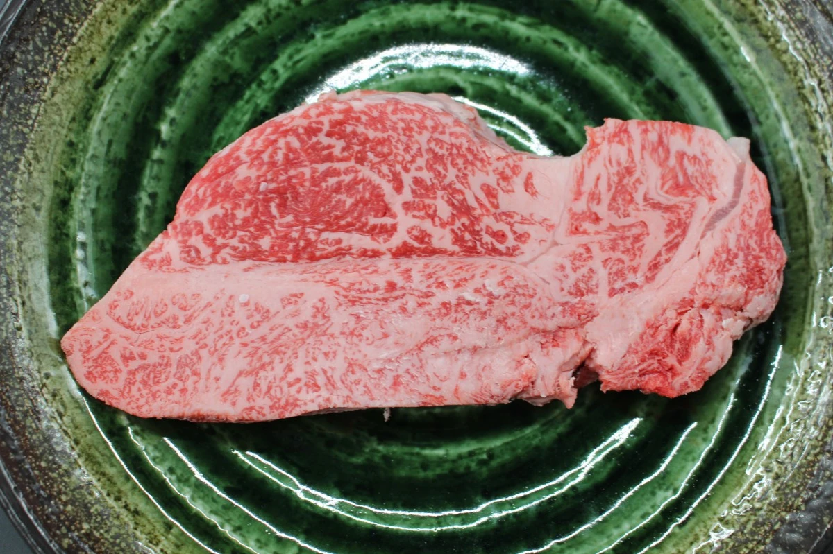 【現品限り】近江牛訳あり塊肉460ｇ