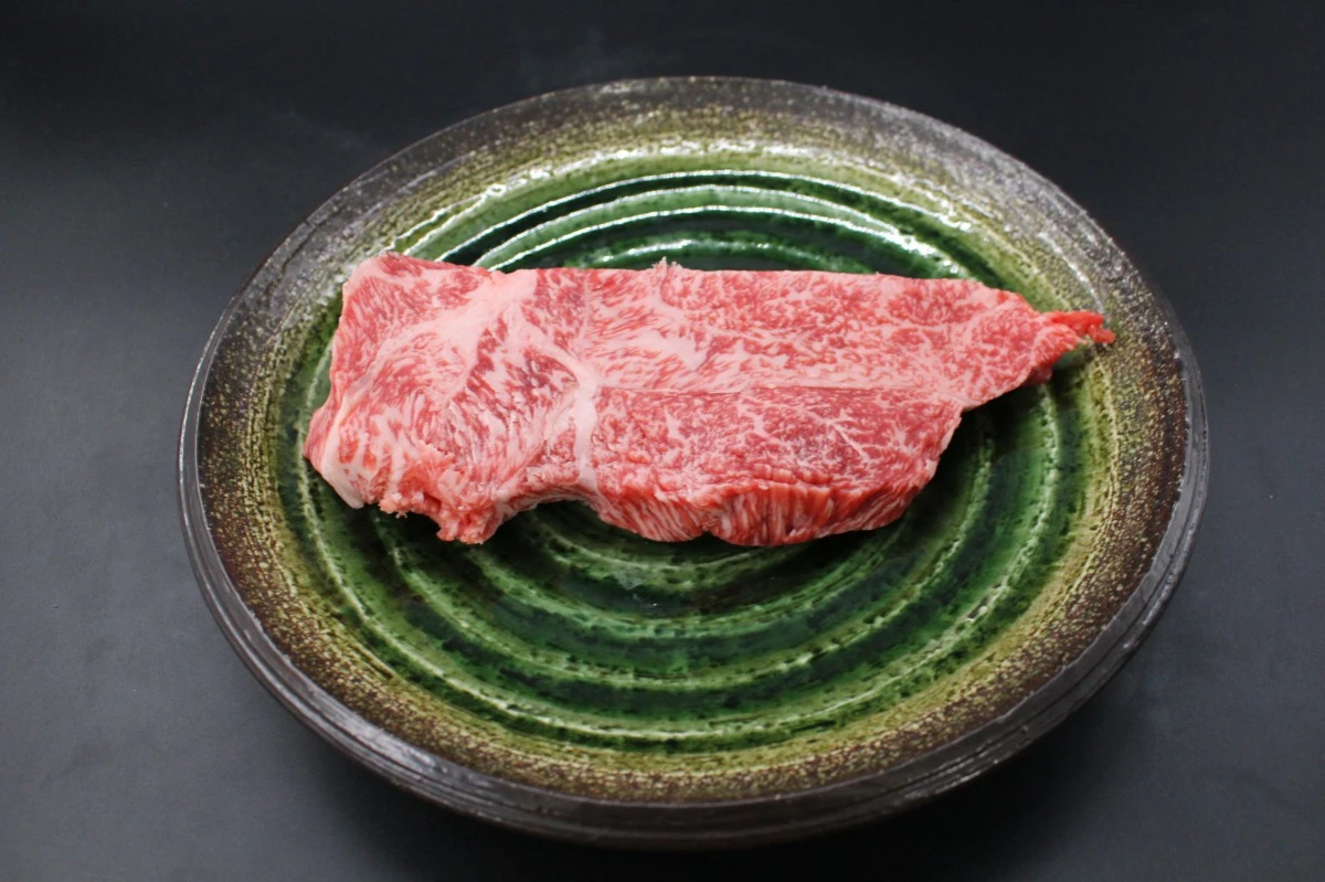 【現品限り】近江牛訳あり塊肉490ｇ
