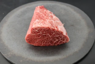 近江牛希少部位とうがらし塊肉539g【ローストビーフに！】