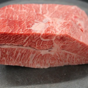 【現品限り】近江牛ミスジ塊肉 625g【希少部位】