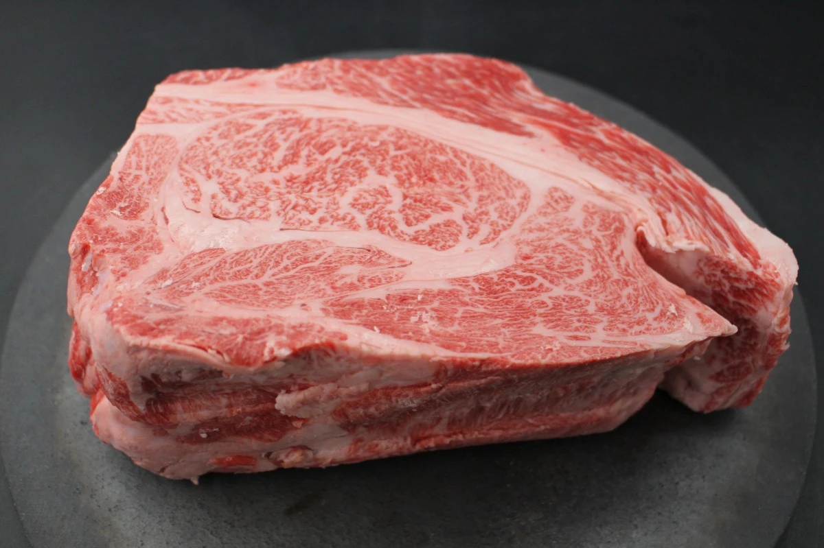 近江牛リブサイド塊肉1406g