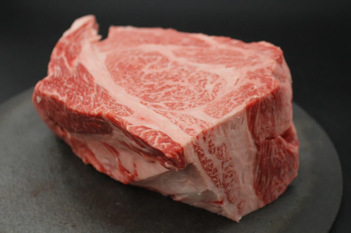 近江牛リブサイド塊肉1406g