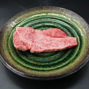 【現品限り】近江牛訳あり塊肉300ｇ
