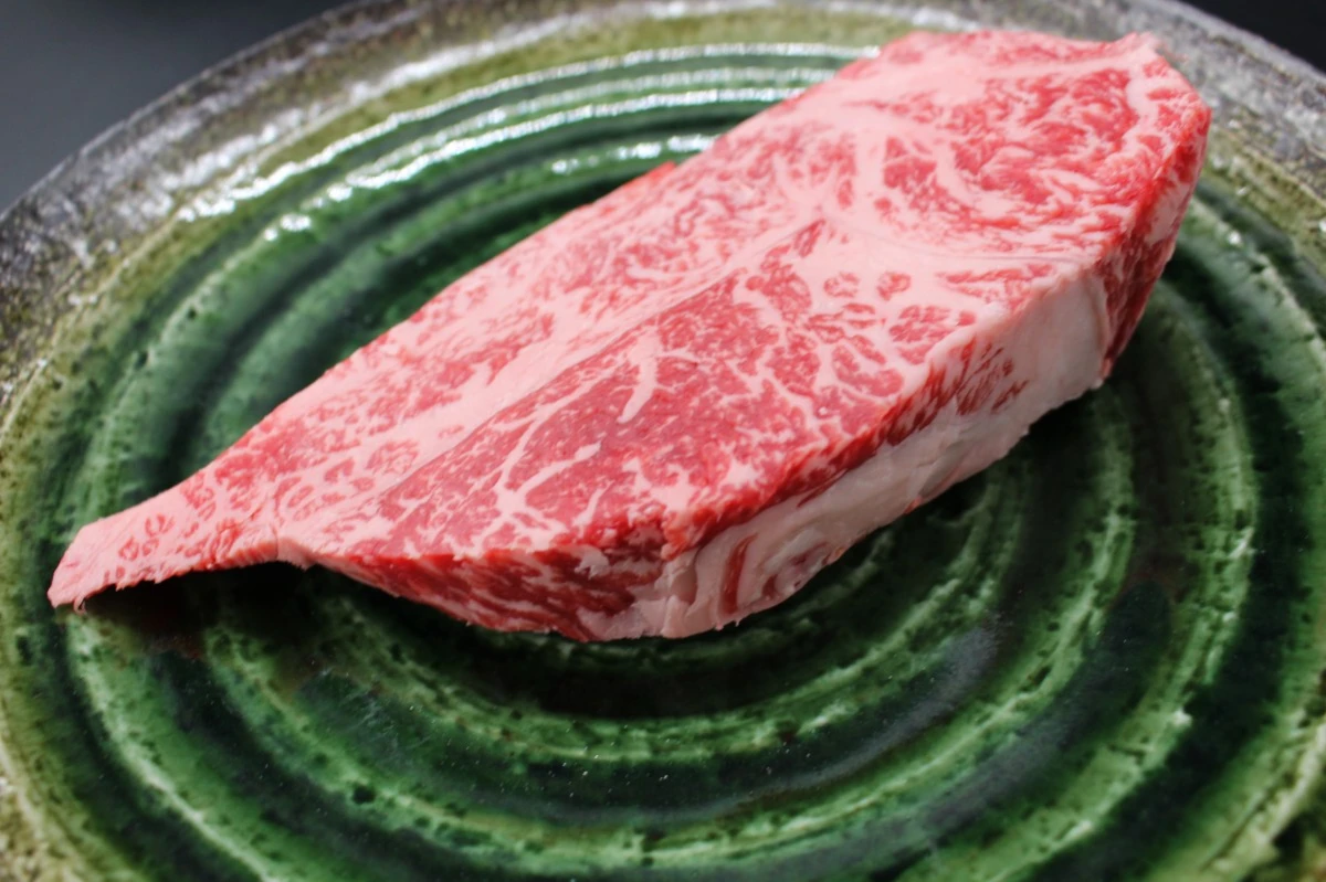 【現品限り】近江牛訳あり塊肉450ｇ