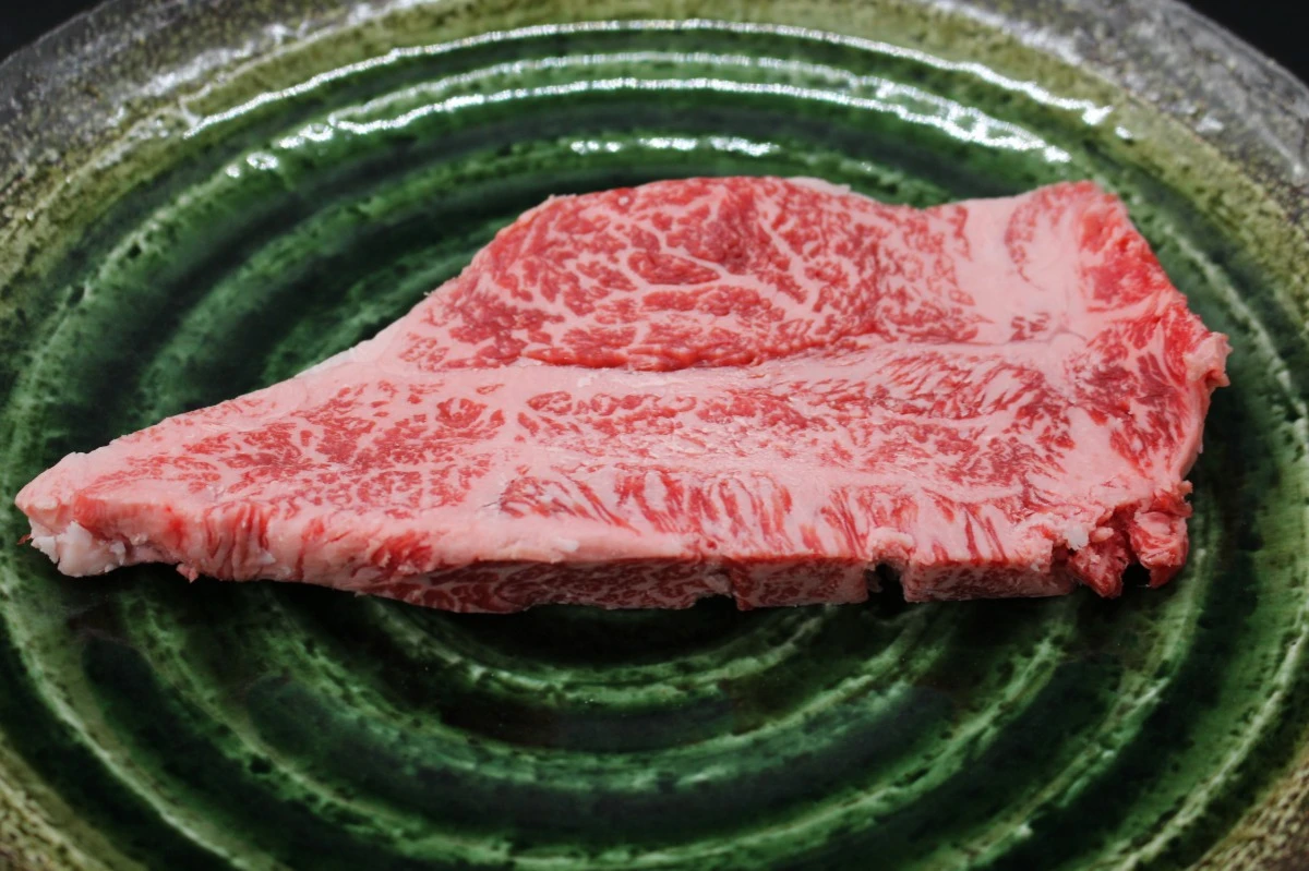 【現品限り】近江牛訳あり塊肉210ｇ