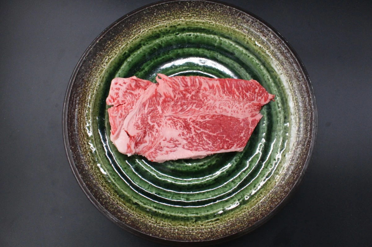 【現品限り】近江牛訳あり塊肉420ｇ