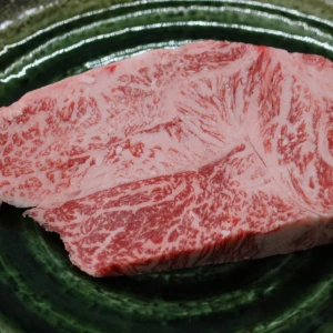 【現品限り】近江牛訳あり塊肉410ｇ