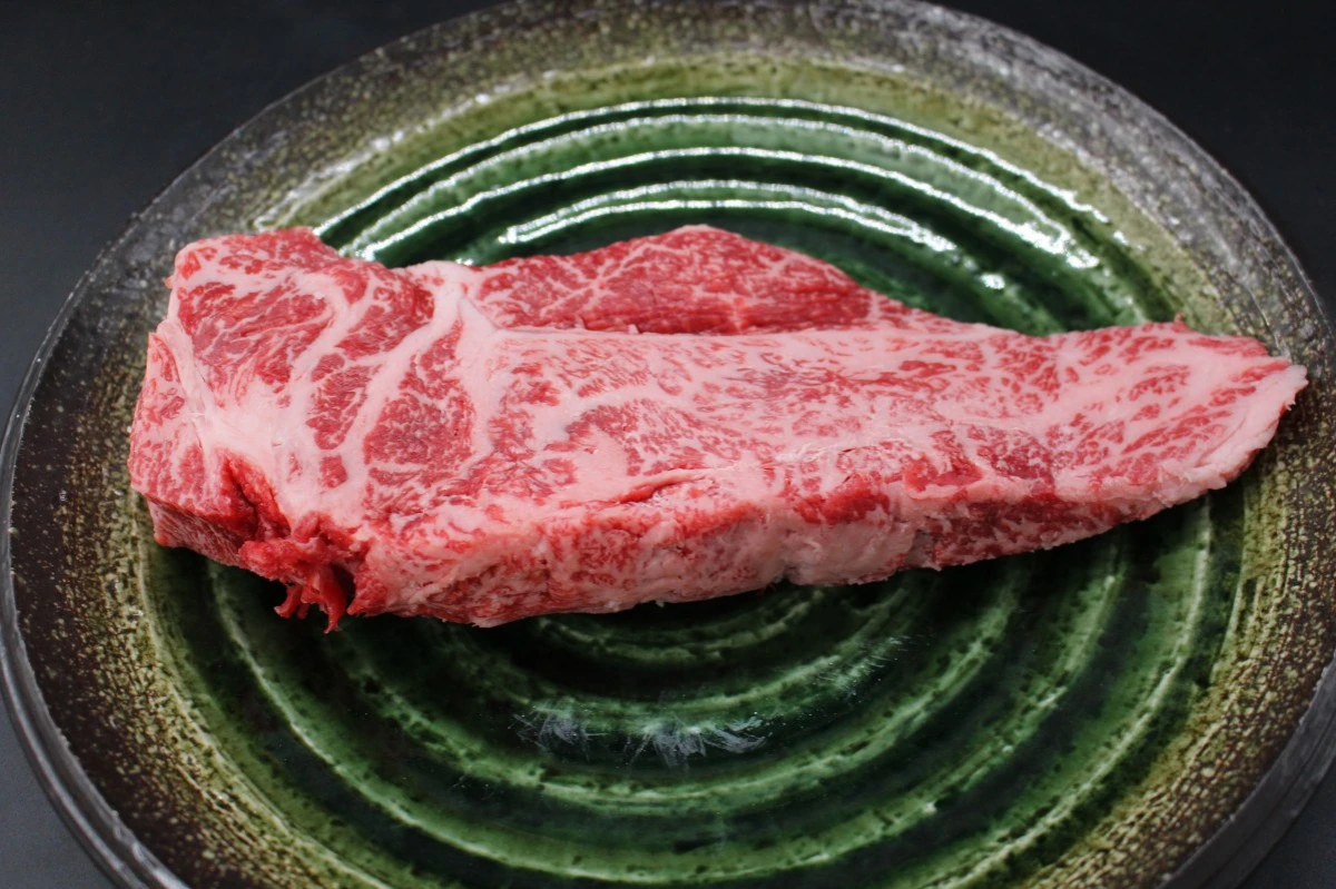 【現品限り】近江牛訳あり塊肉550ｇ