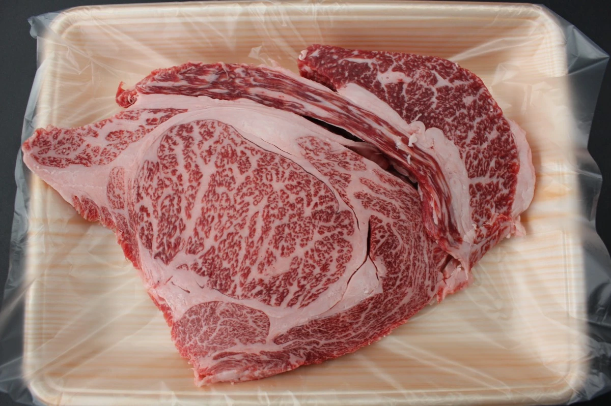 【おうみ肉の日】近江牛リブサイド大判ステーキ475ｇ