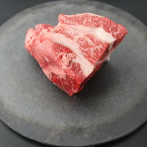 近江牛上ネック塊肉617g