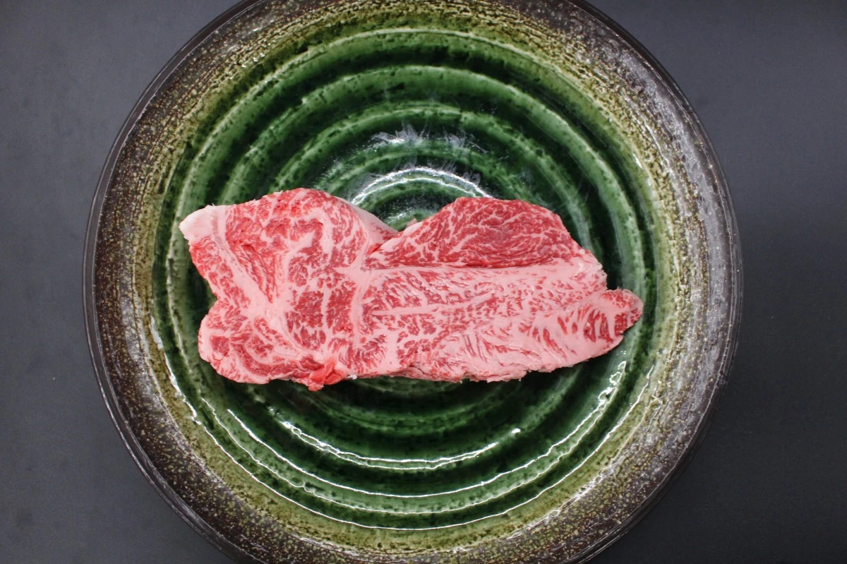 【現品限り】近江牛訳あり塊肉410ｇ