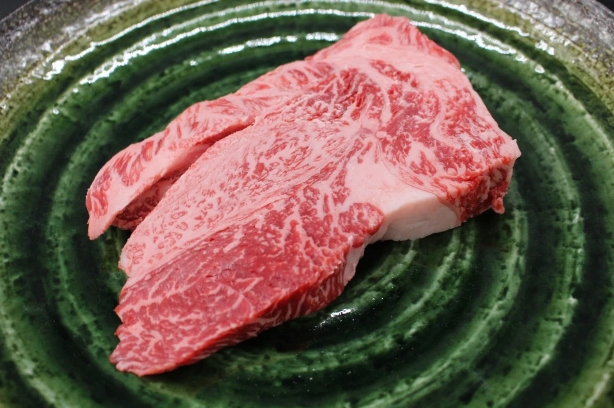 【現品限り】近江牛訳あり塊肉240ｇ