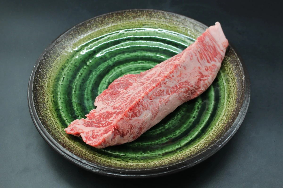 【現品限り】近江牛訳あり塊550ｇ