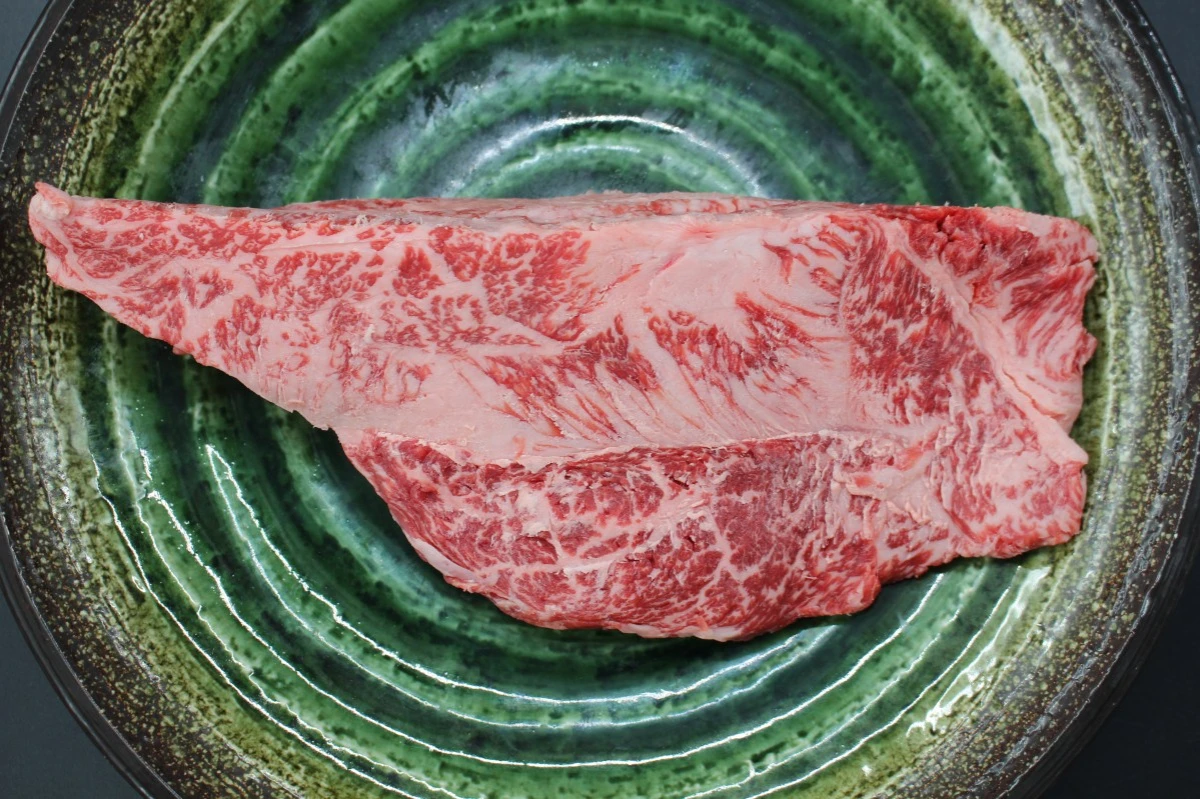 【現品限り】近江牛訳あり塊560ｇ