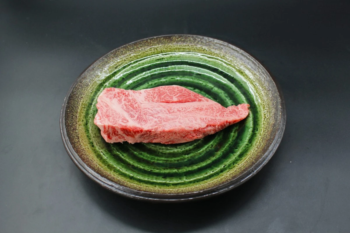 【現品限り】近江牛訳あり塊350ｇ