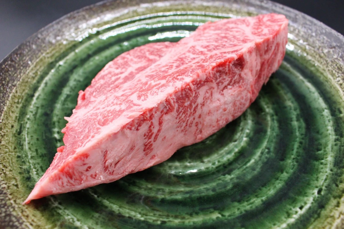 【現品限り】近江牛訳あり塊520ｇ