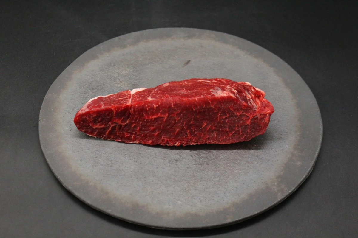 【新登場びわこ熟成近江牛】ウチモモ塊肉345g