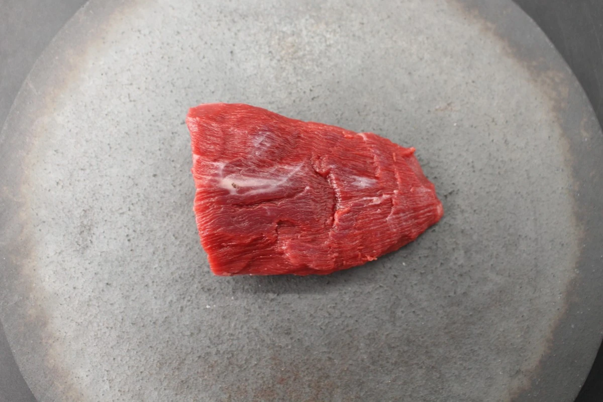 【次回入荷未定】近江牛タン先ブロック167ｇ【タンシチューに！】