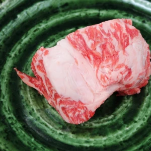 【訳あり】近江牛塊肉210ｇ【バーベキューにオススメ】