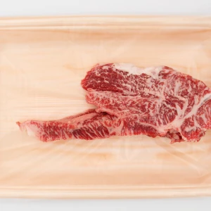 【不定期訳あり】近江牛かたまり肉360g【ステーキ・ローストビーフに！】