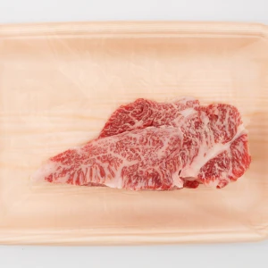 【不定期訳あり】近江牛かたまり肉330g【ステーキ・ローストビーフに！】