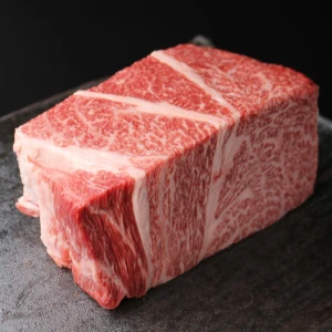 【肉フェア】近江牛ザブトン塊肉760g【超希少・高級部位】