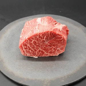 近江牛希少部位とうがらし塊肉617g【BBQ・ローストビーフに！】