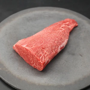 近江牛希少部位とうがらし塊肉391g【BBQ・ローストビーフに！】