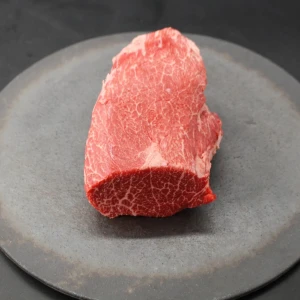 近江牛希少部位とうがらし塊肉604g【BBQ・ローストビーフに！】