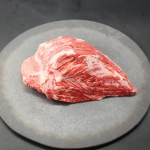 【現品限り】近江牛肩三角(クリ)塊肉599ｇ