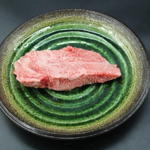 【現品限り】近江牛訳あり塊肉270g