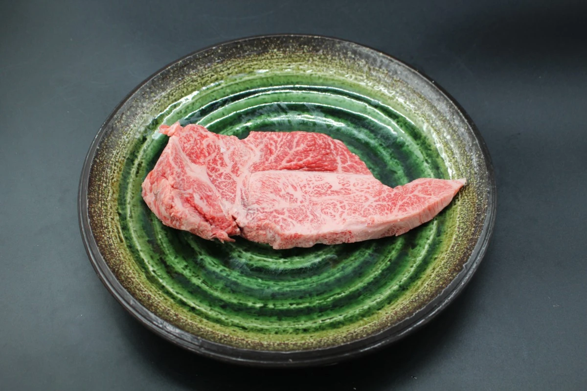 【現品限り】近江牛訳あり塊肉240g