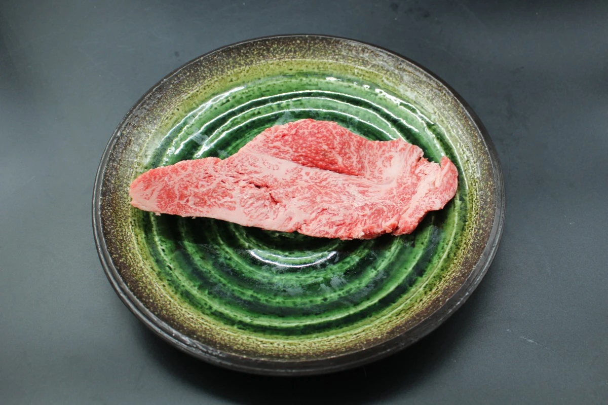 【現品限り】近江牛訳あり塊肉330g