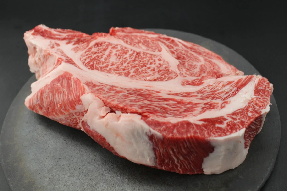 【現品限り】近江牛リブサイド塊肉1285ｇ