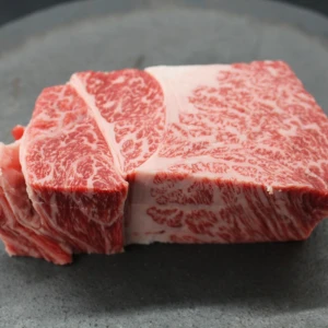 近江牛ザブトン塊肉393g【超希少・高級部位】