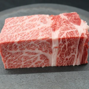 近江牛ザブトン塊肉403g【超希少・高級部位】